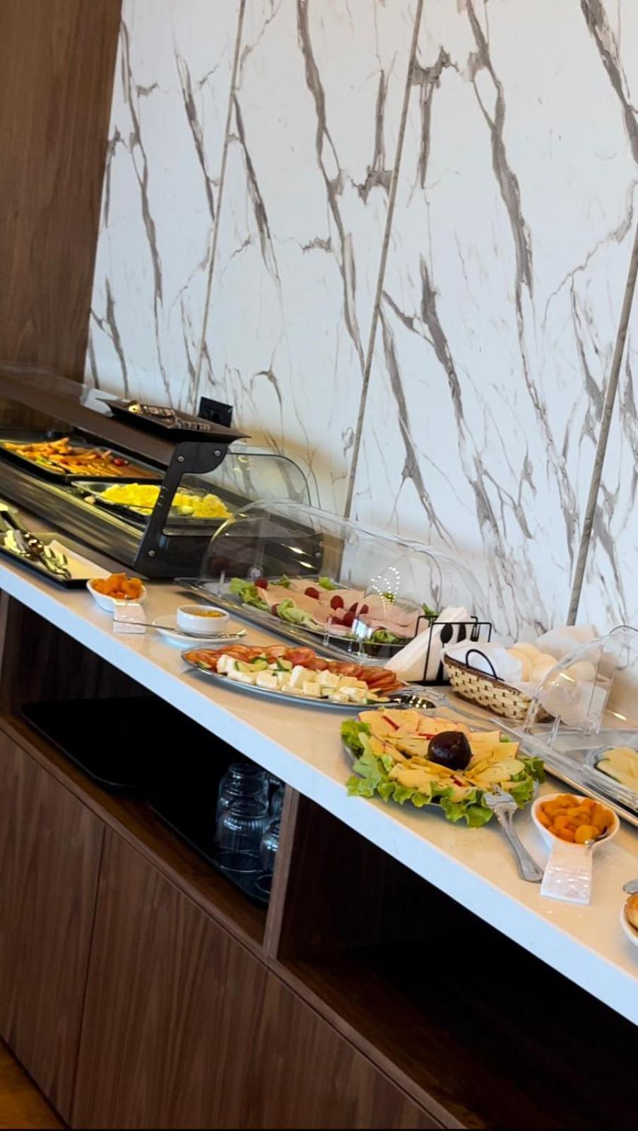 Esbjerg Hotel Vlore Ngoại thất bức ảnh